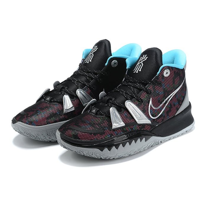 NIKE KYRIE 7 x PIXEL CAMO - Phantom Kicks