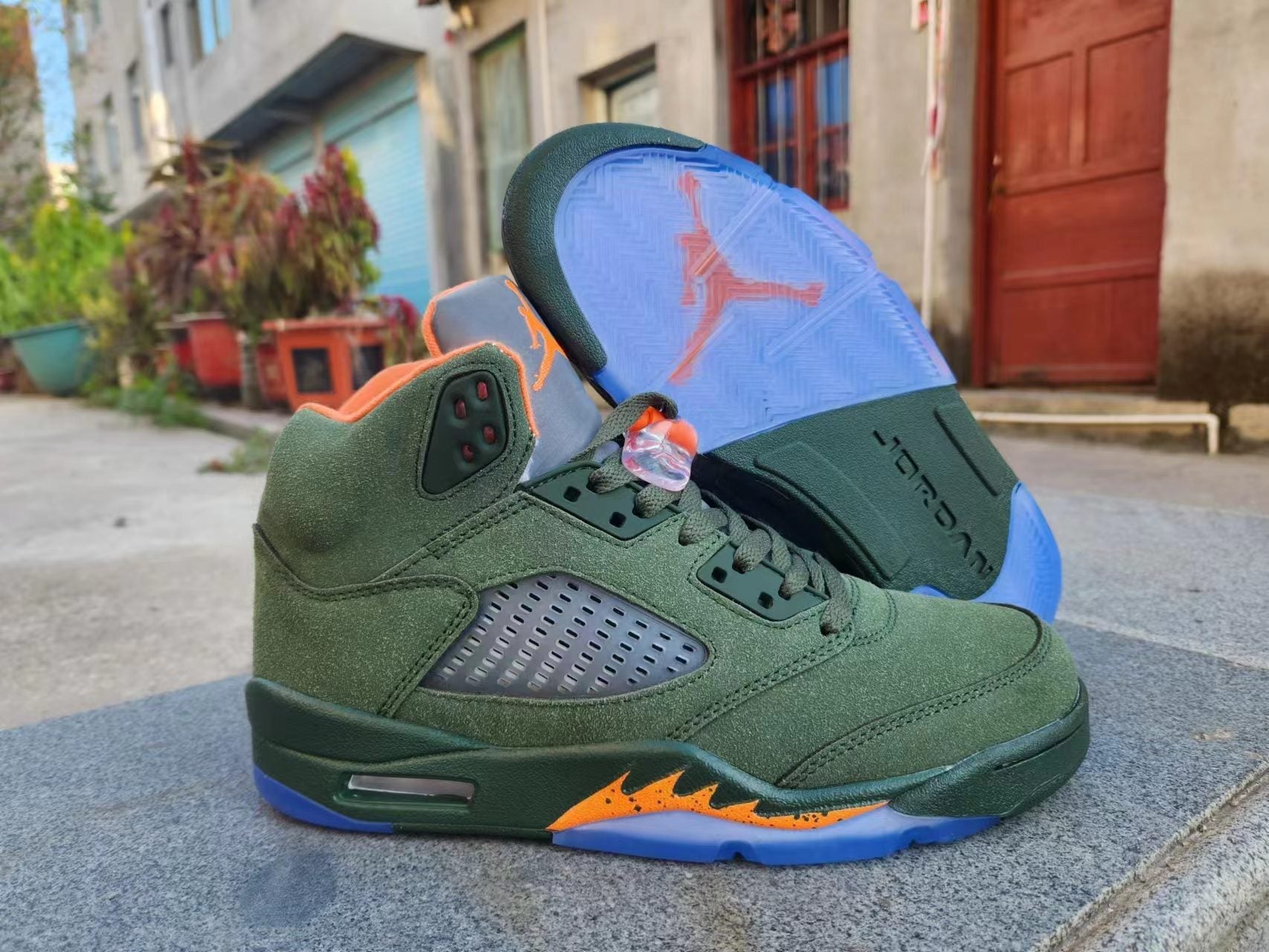 Jordan 5 green and orange - Phantom Kicks