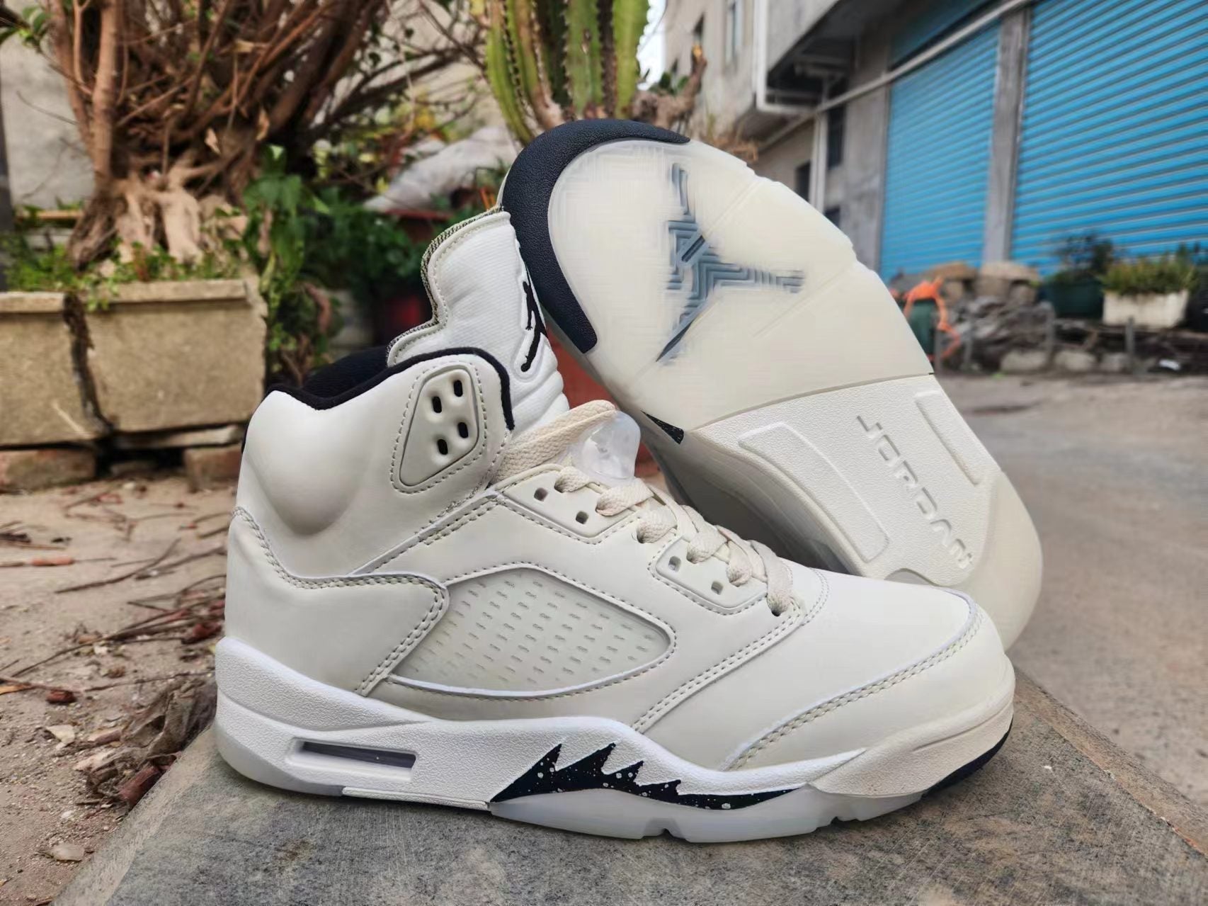 Jordan 5 Off-white - Phantom Kicks