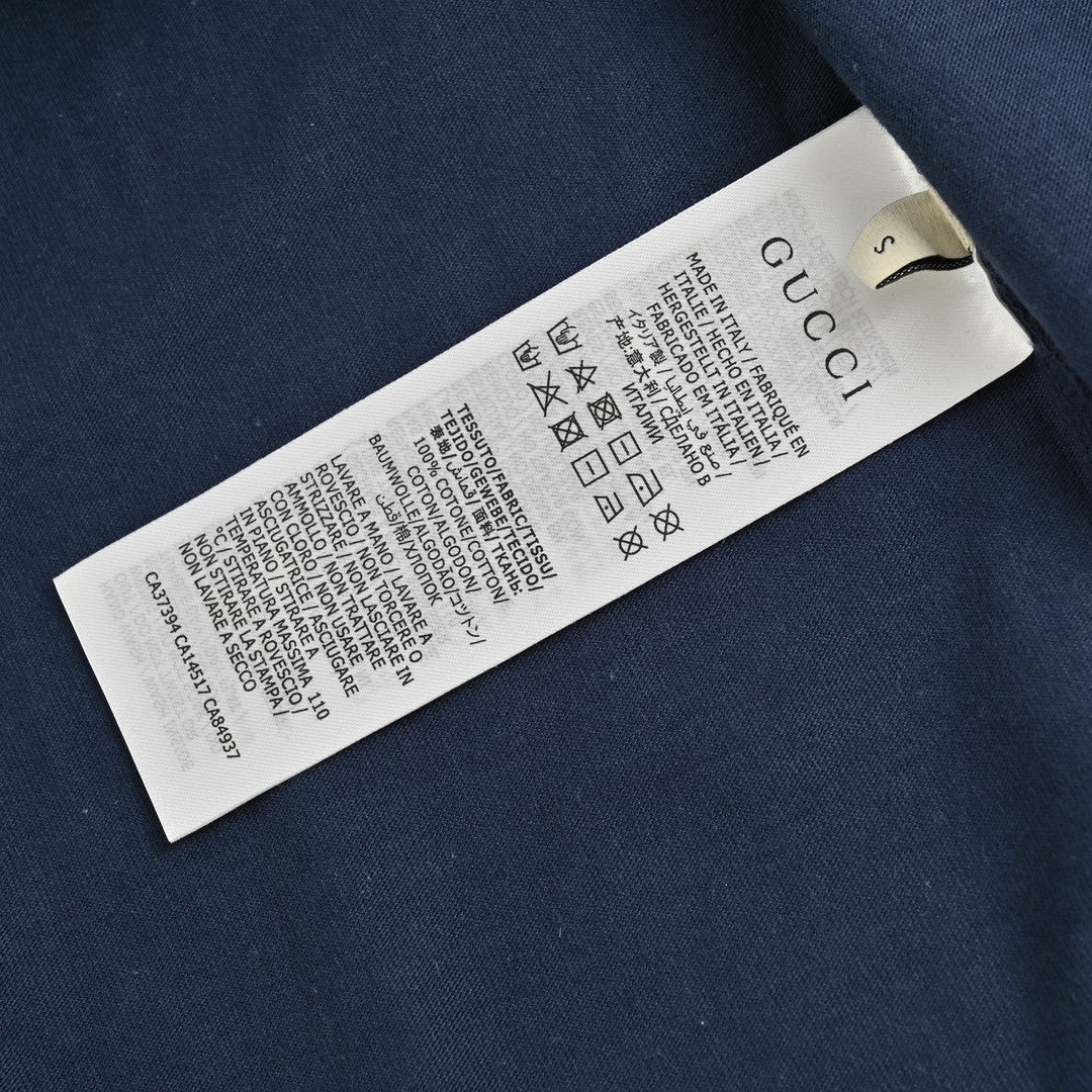 Gucci Navy T-Shirt with Overlapping Logo - Phantom Kicks