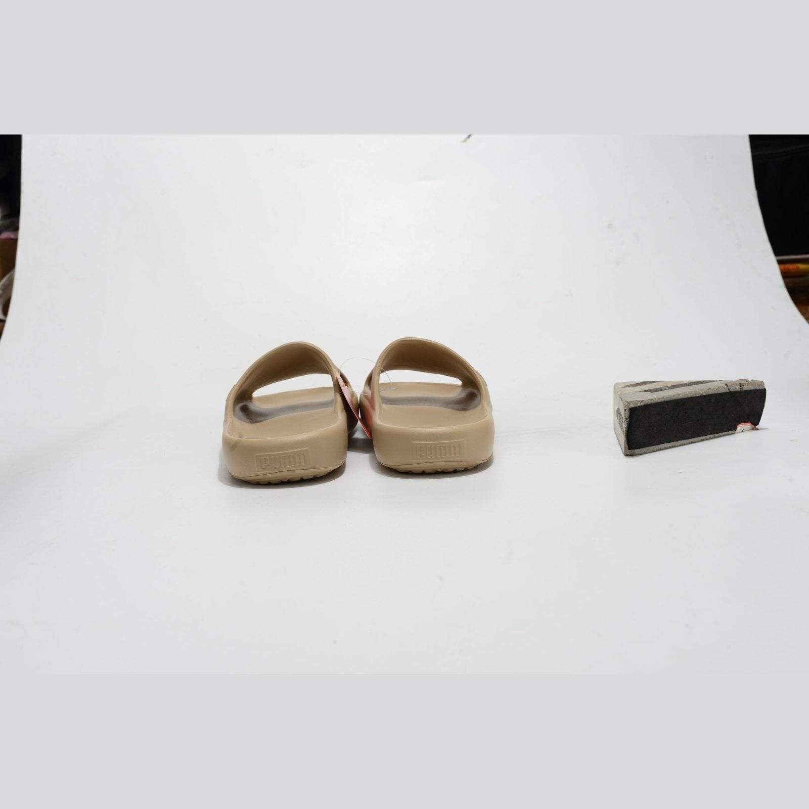 PUMA SHIBUI CAT SLIDE x KHAKI LIGHT SAND - Phantom Kicks