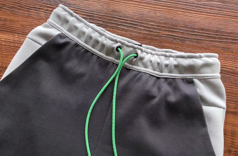 NIKE TECH FLEECE PANTS x GREY/BLACK/GREEN - Phantom Kicks
