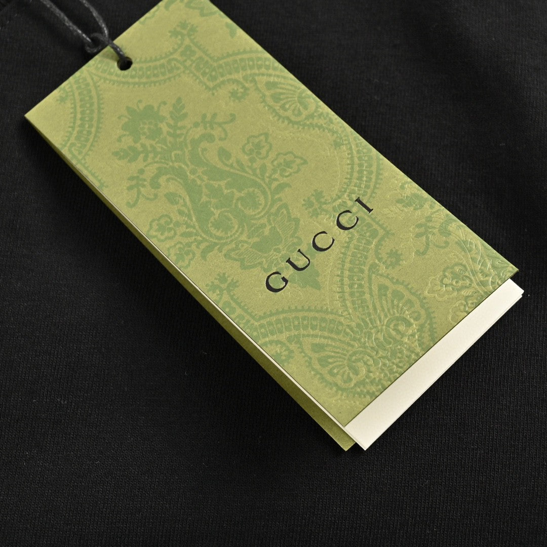 Gucci Black T-Shirt with Pink Dinosaur Graphic - Phantom Kicks