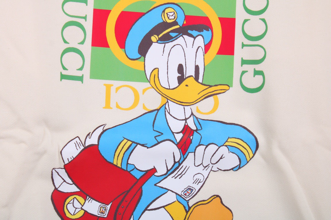 Gucci Donald Duck Sweatshirt - Cream - Phantom Kicks