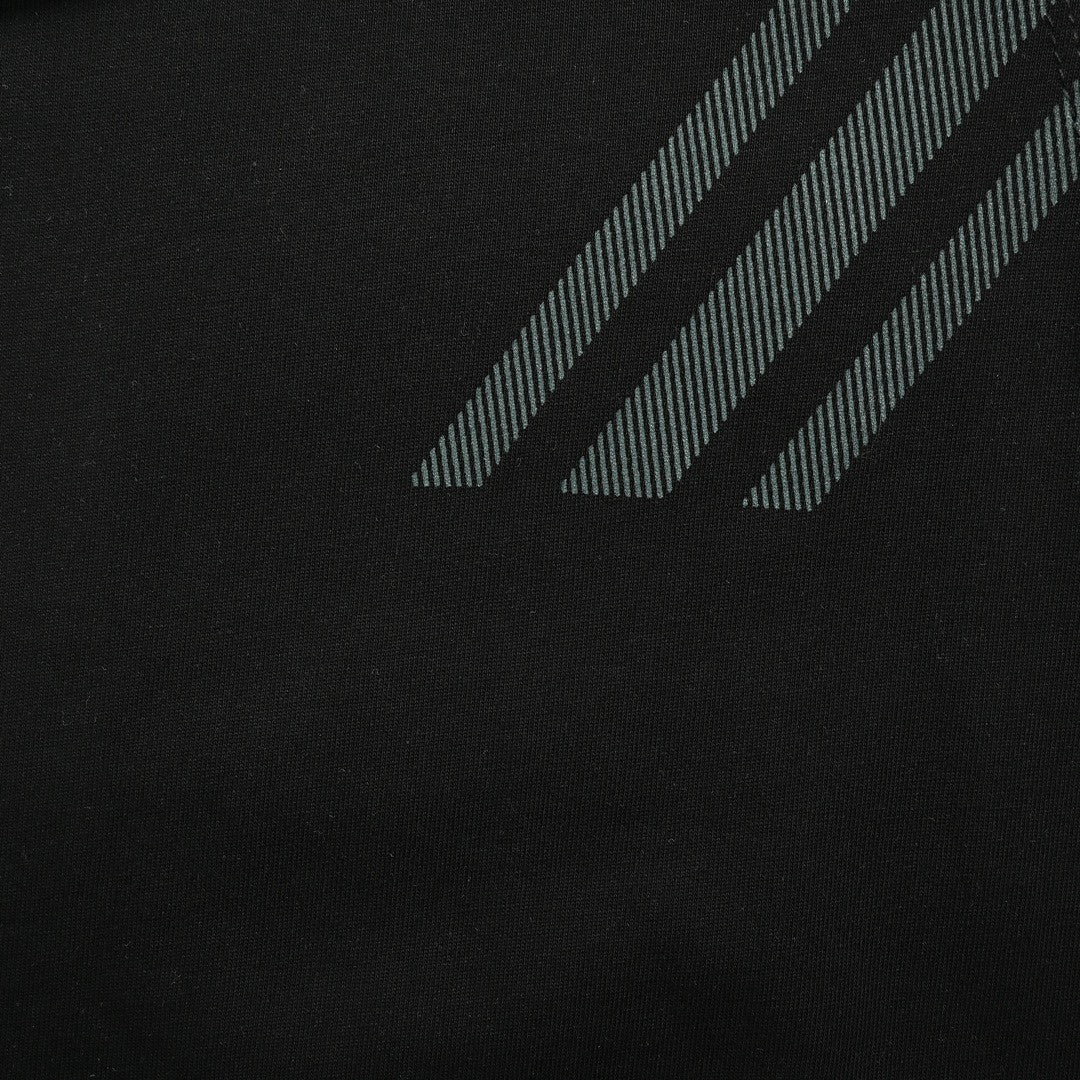 Burberry Black Check Pattern T-Shirt - Phantom Kicks