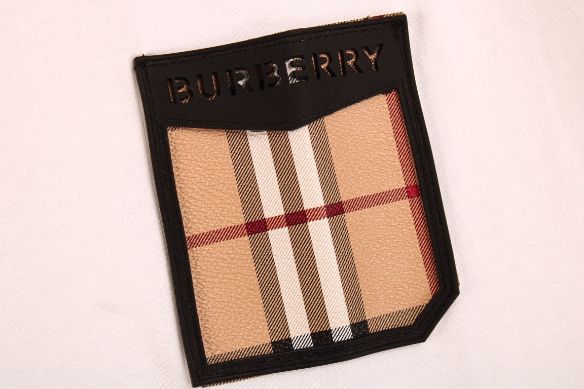 Burberry T-shirt with Check Pocket - Phantom Kicks