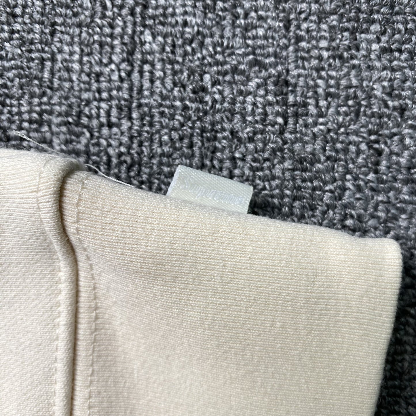SUPREME x TIMBERLAND SWEATSHIRT NATURAL - Phantom Kicks