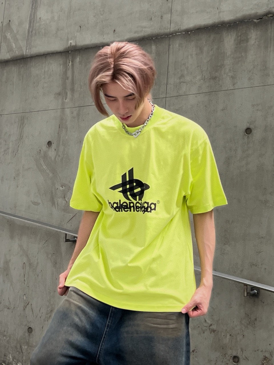 Balenciaga T-Shirt - Overlapping Logo - Phantom Kicks