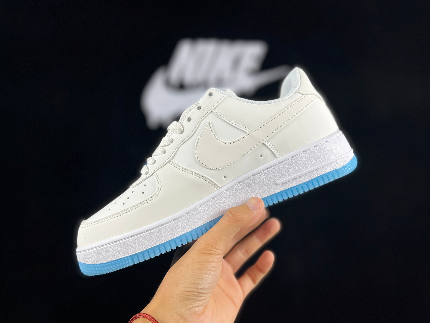 NIKE AIR FORCE 1 "Thermal" - Phantom Kicks