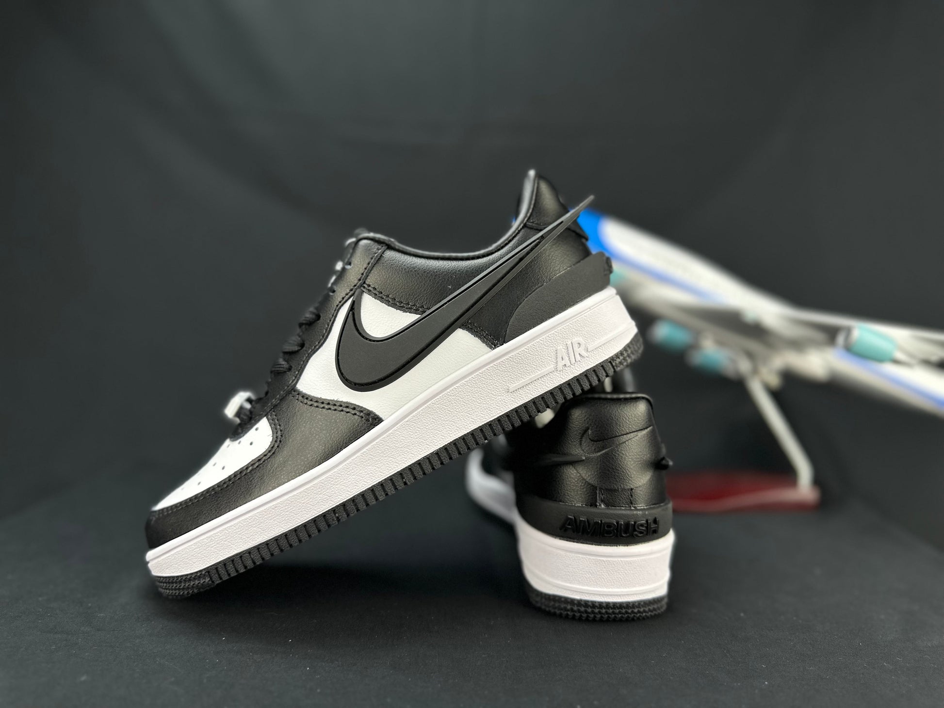 NIKE AIR FORCE 1 "Big Swoosh Panda" - Phantom Kicks