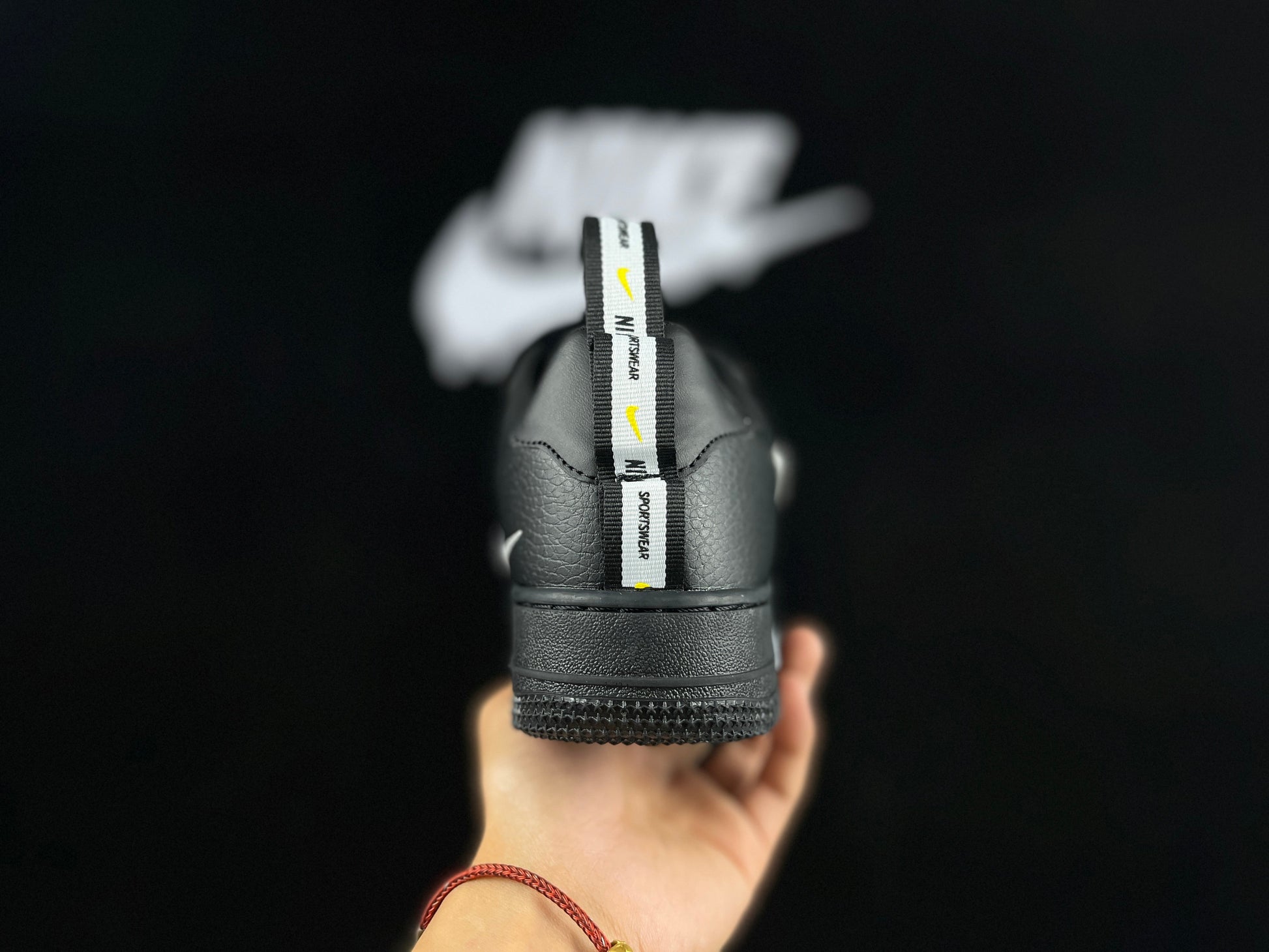 NIKE AIR FORCE 1 Low "All Black" - Phantom Kicks
