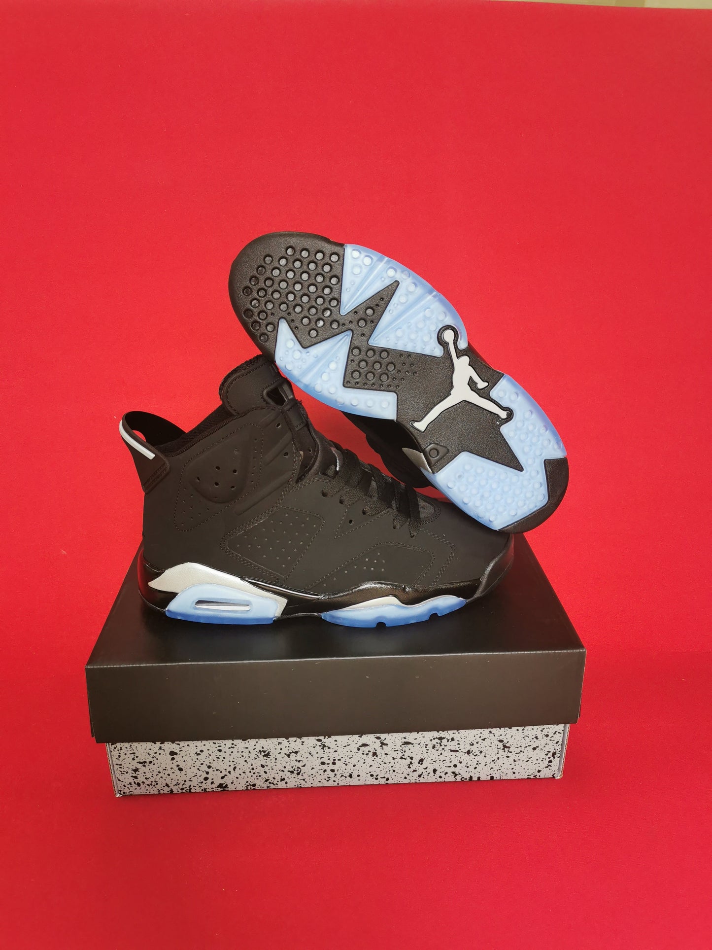 Jordan 6 Brown - Phantom Kicks
