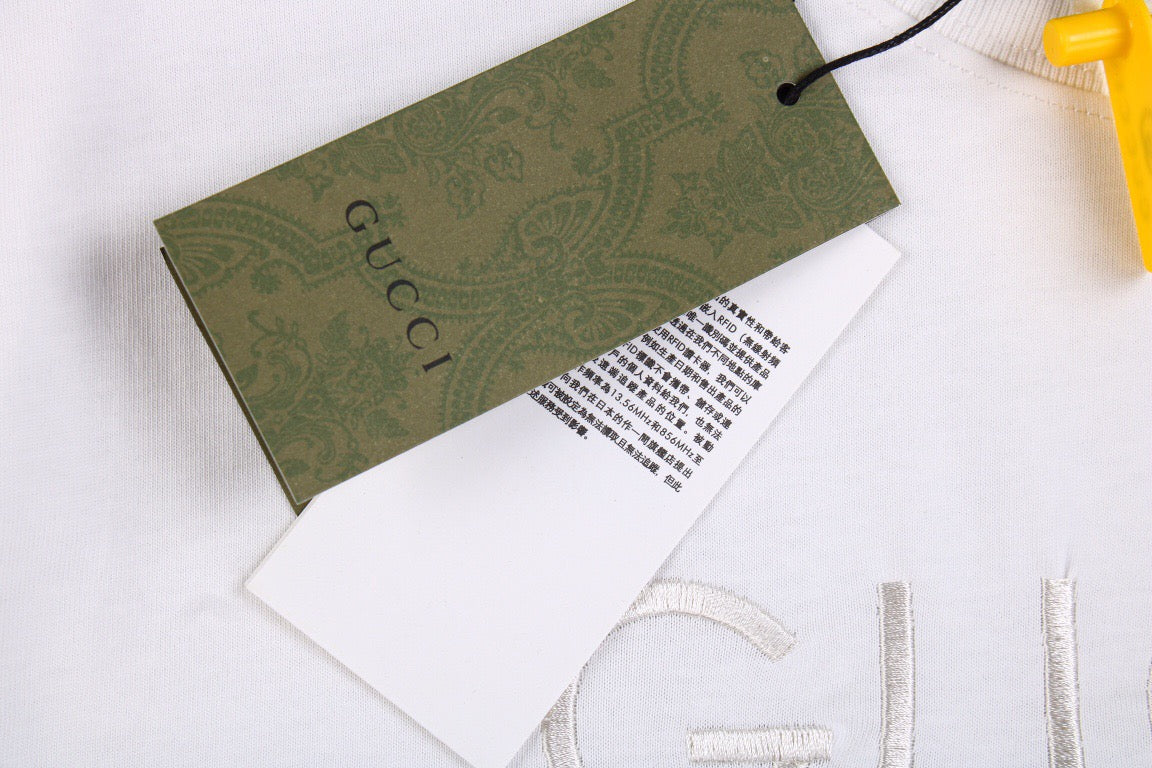 Gucci T-shirt with Embroidered Cities - Phantom Kicks
