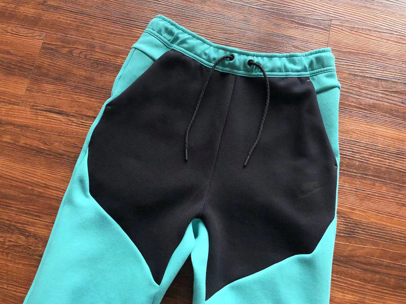 NIKE TECH FLEECE PANTS x WASHED TEAL - Phantom Kicks