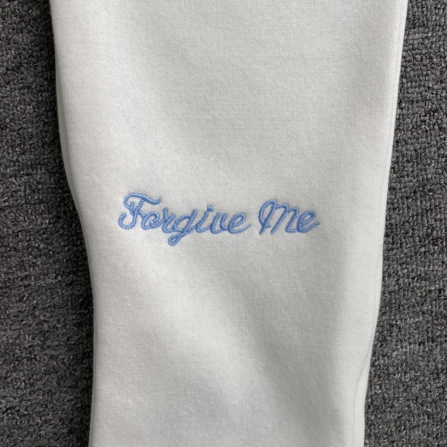 SYNA WORLD SYNA LOGO SWEATPANTS WHITE - Phantom Kicks