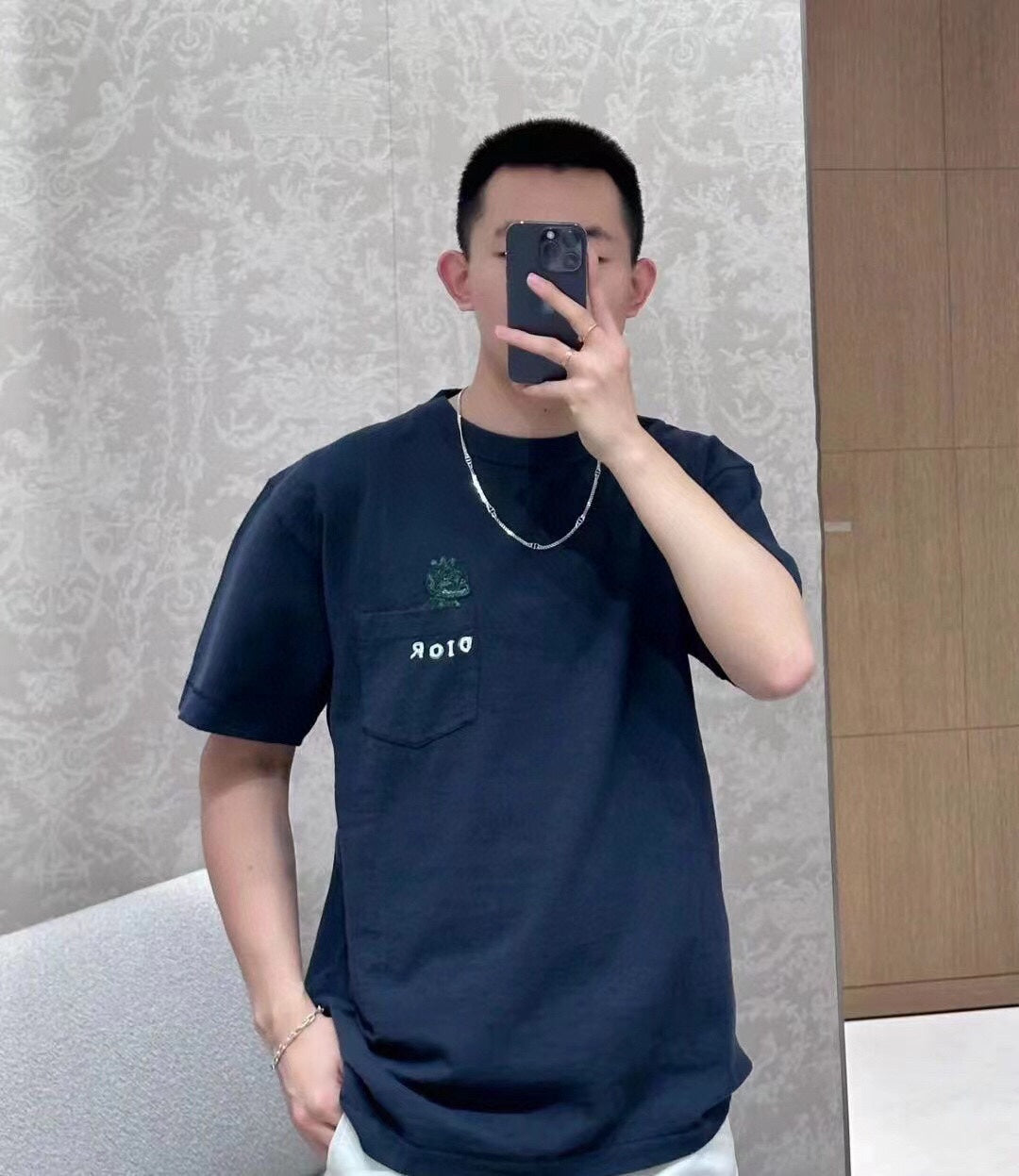 Dior Embroidered Lizard T-Shirt - Black - Phantom Kicks