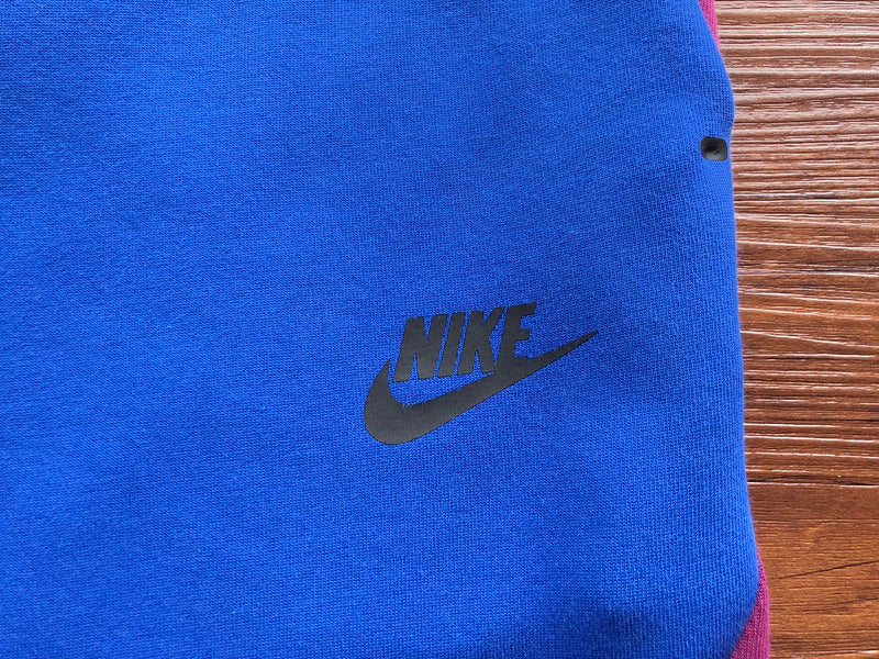 NIKE TECH FLEECE PANTS x SANGRIA/GAME ROYAL - Phantom Kicks