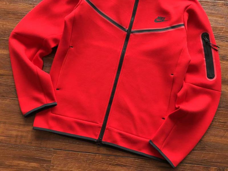 NIKE TECH FLEECE HOODIE x UNIVERSITY RED - Phantom Kicks