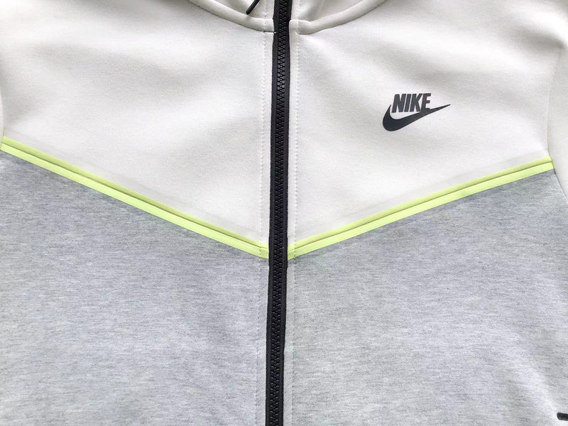 NIKE TECH FLEECE HOODIE x GREY VOLT - Phantom Kicks