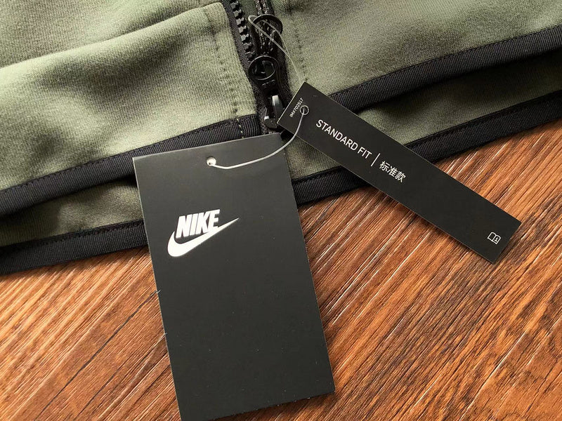 NIKE TECH FLEECE HOODIE x ARMY GREEN - Phantom Kicks