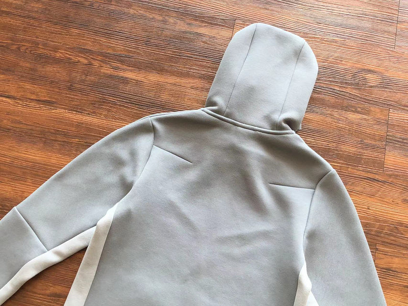 NIKE TECH FLEECE HOODIE x GREY/WHITE - Phantom Kicks