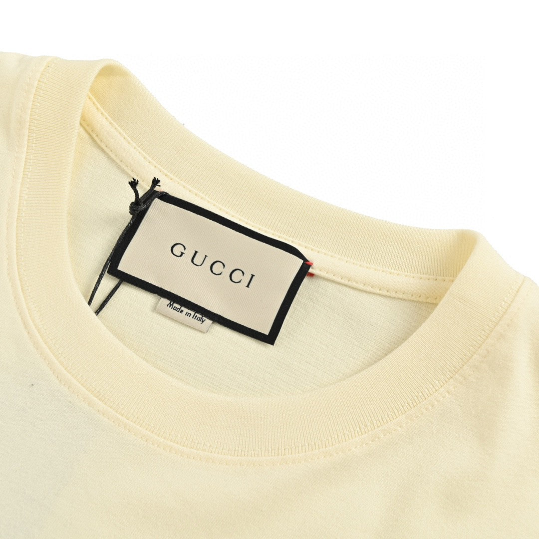 Gucci Interlocking GG Cream T-Shirt - Phantom Kicks