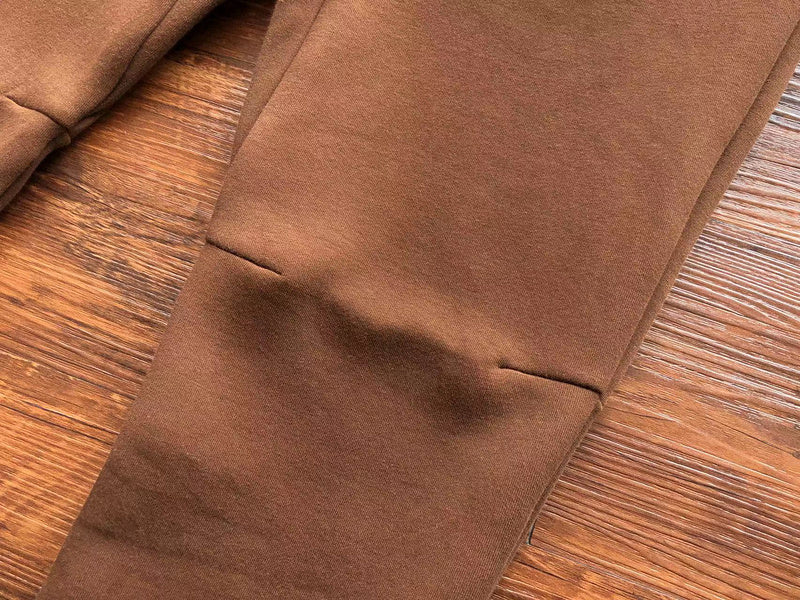 NIKE TECH FLEECE PANTS x BROWN - Phantom Kicks