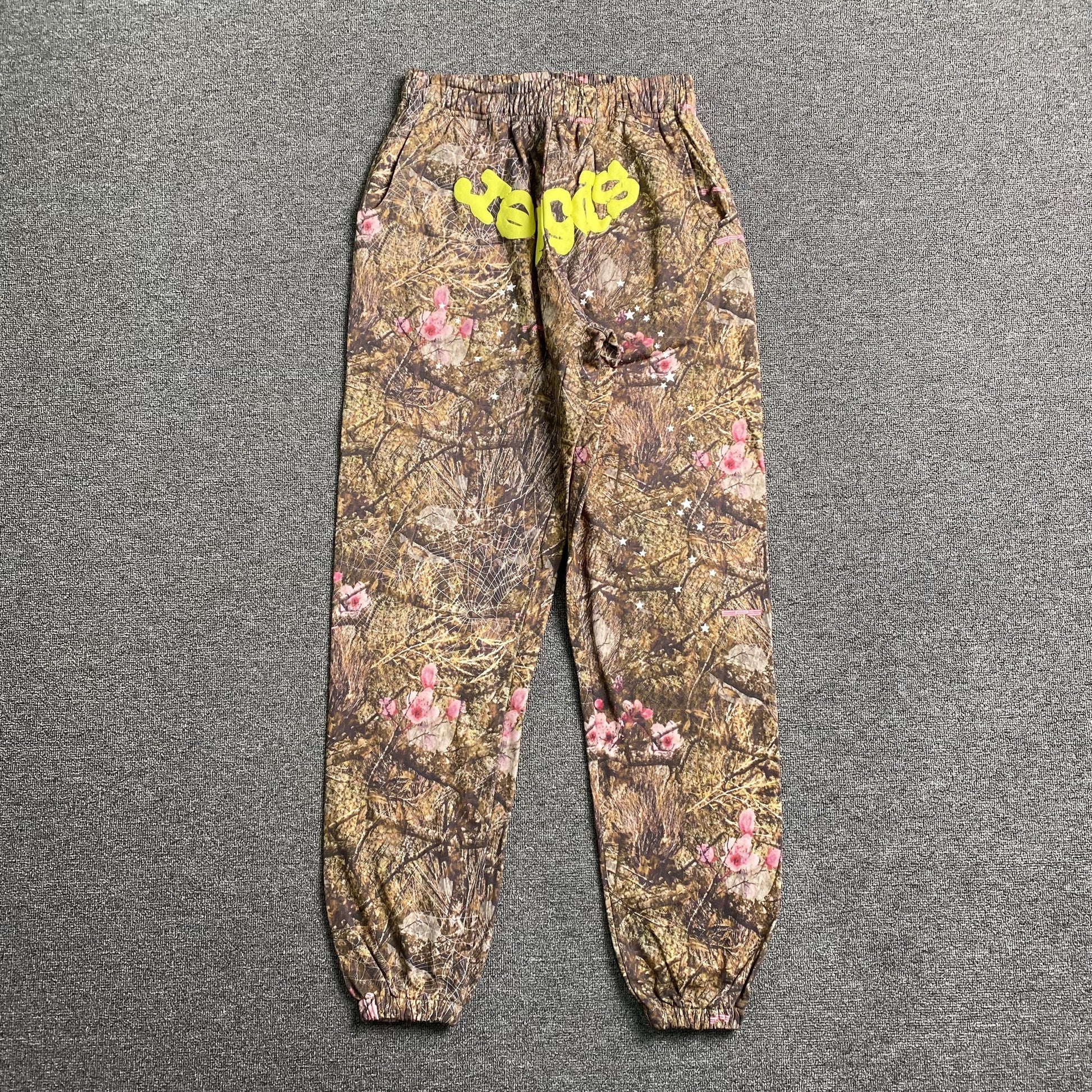 SP5DER REAL TREE OG WEB SWEATPANTS CAMO - Phantom Kicks