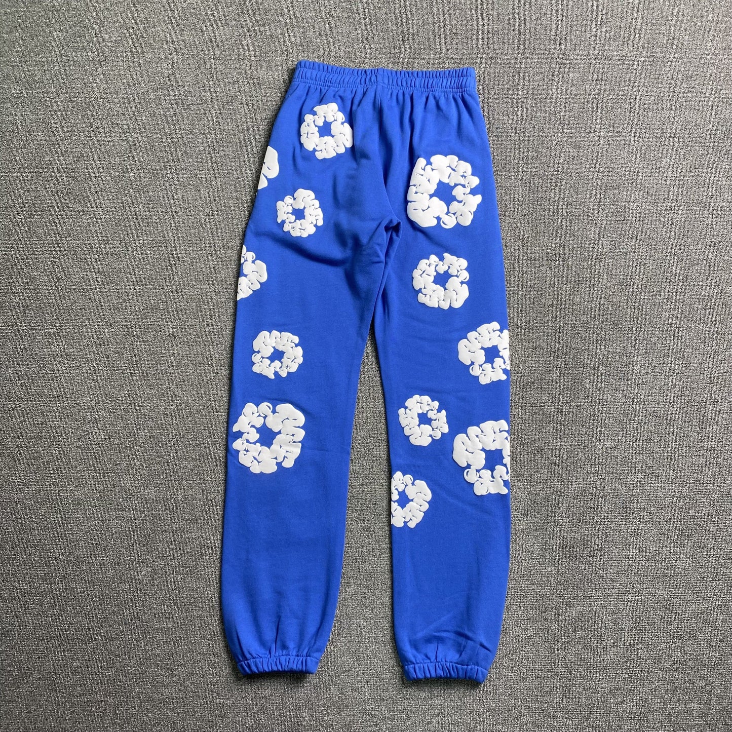 DENIM TEARS COTTON WREATH SWEATPANTS DEEP BLUE - Phantom Kicks