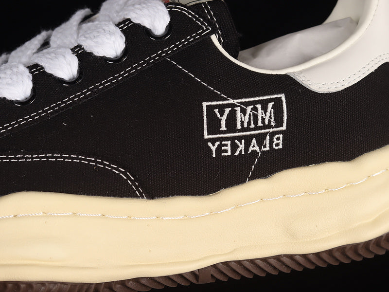 MAISON MIHARA YASUHIRO BLAKEY OG SOLE LEATHER LOW BEIGE BLACK - Phantom Kicks