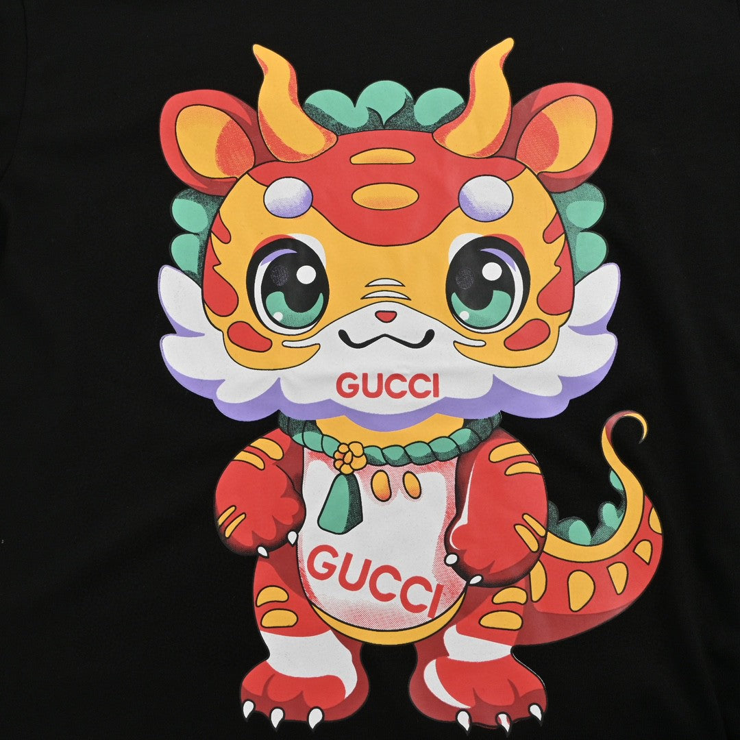 Gucci Black T-Shirt with Dragon Cartoon - Phantom Kicks