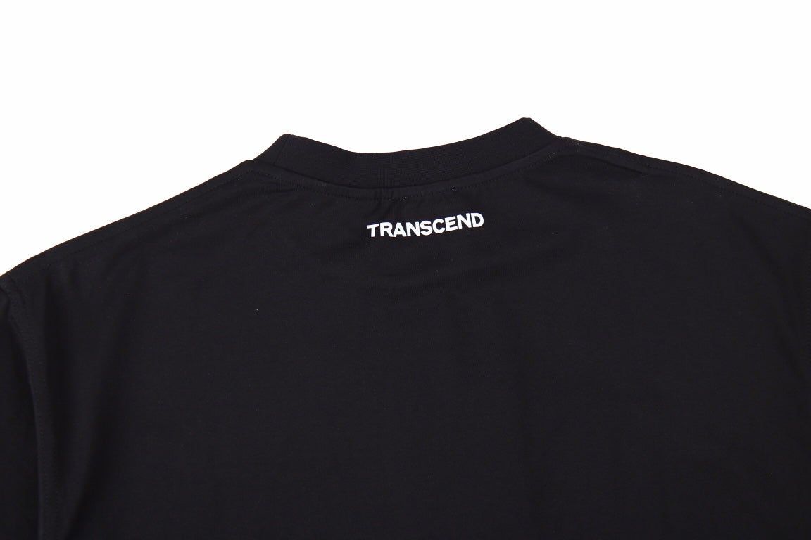 Burberry T-shirt with Gothic Logo - Phantom Kicks