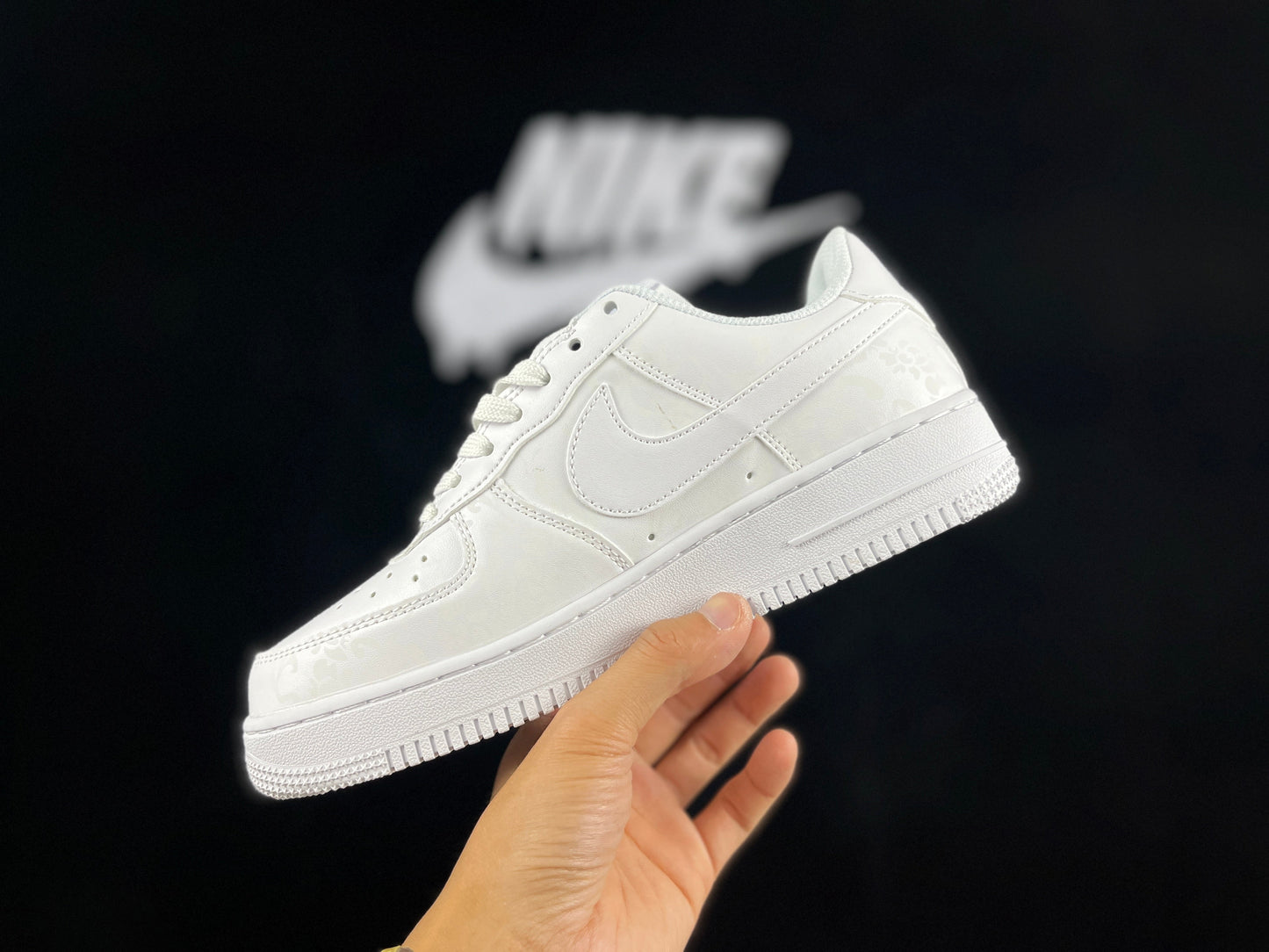 NIKE AIR FORCE 1 "Qinghua Porcelain" - Phantom Kicks