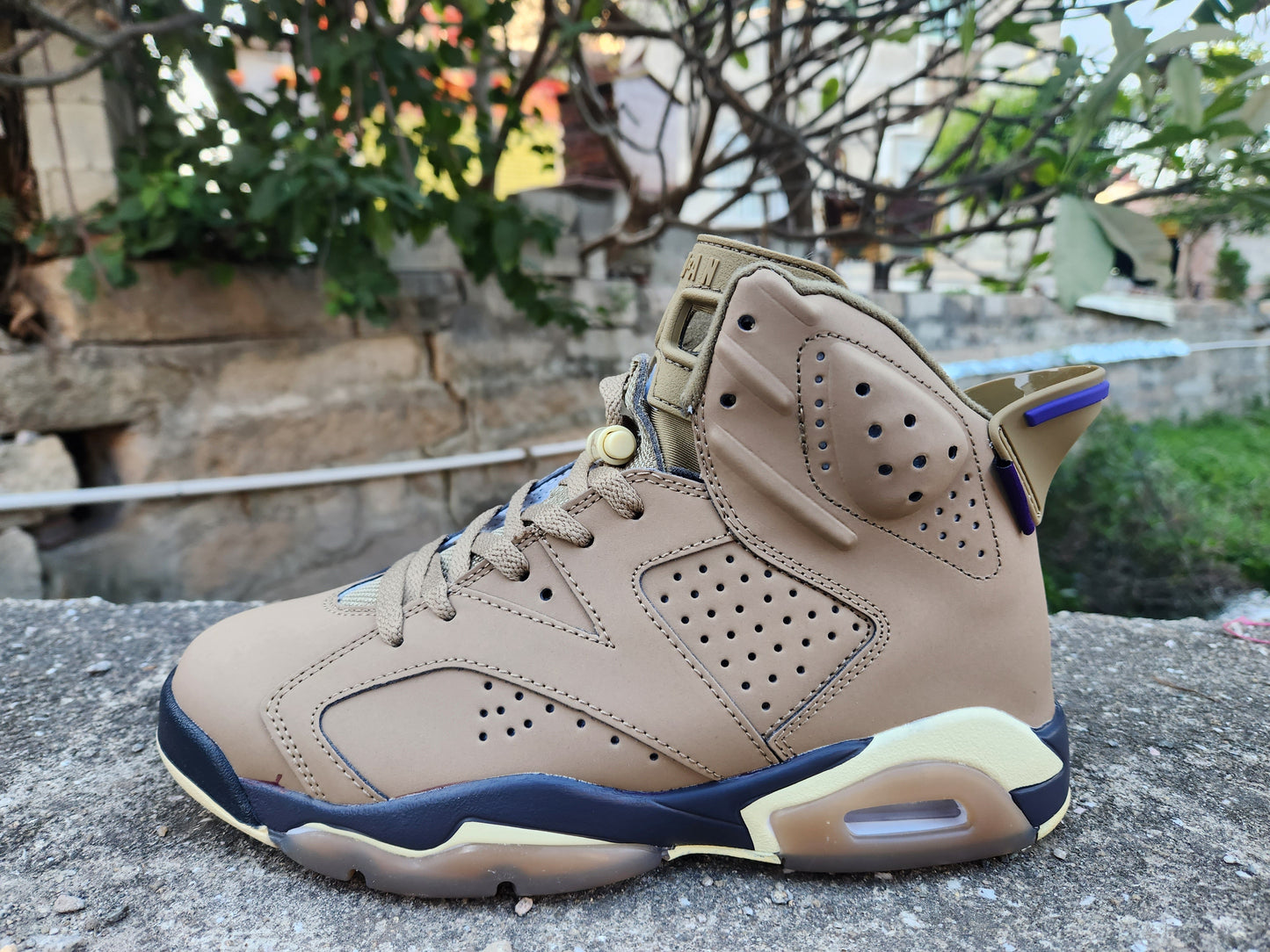 Jordan 6 "Travis Scott British Khaki" - Phantom Kicks