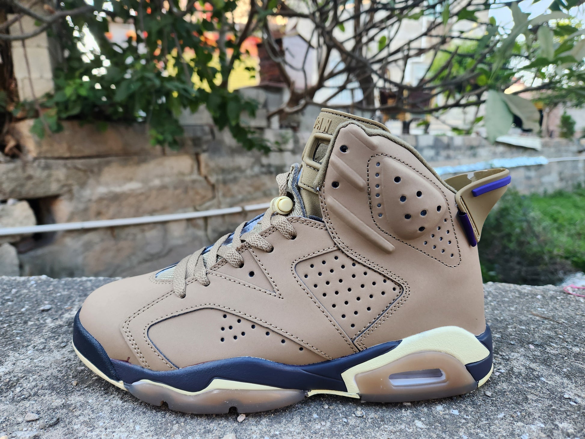Jordan 6 "Travis Scott British Khaki" - Phantom Kicks