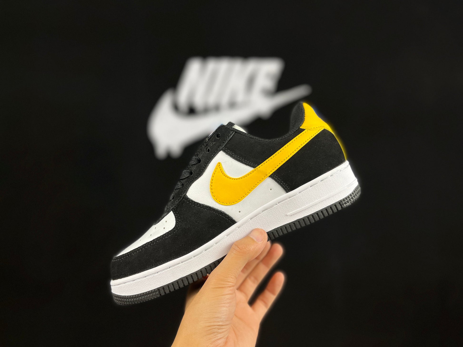 NIKE AIR FORCE 1 Low "Black/White/Yellow Swoosh" - Phantom Kicks