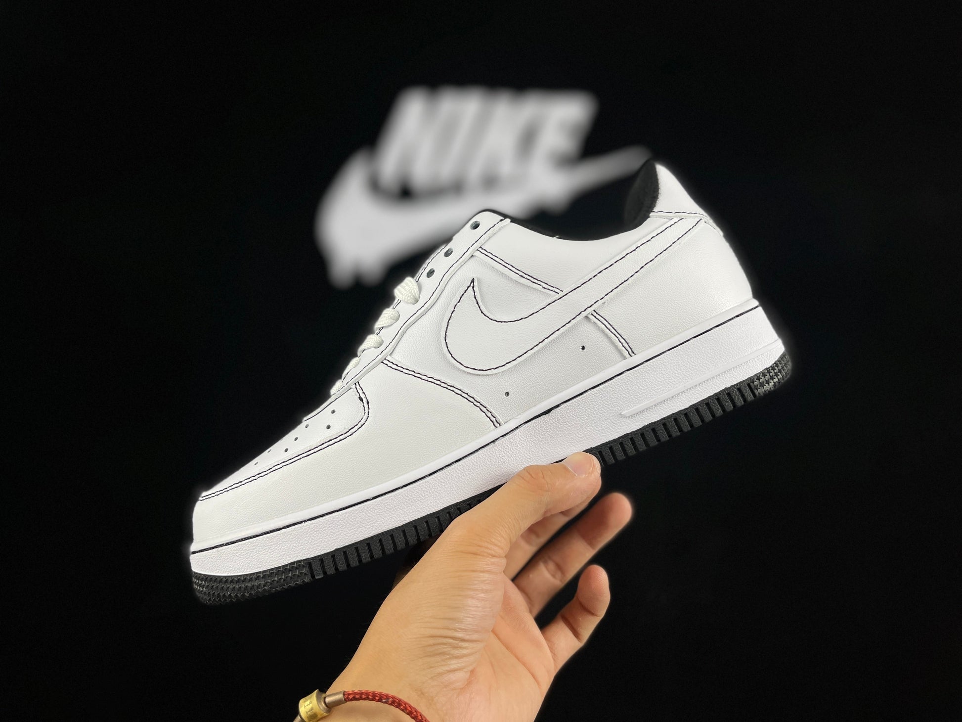 NIKE AIR FORCE 1 '07 - Phantom Kicks