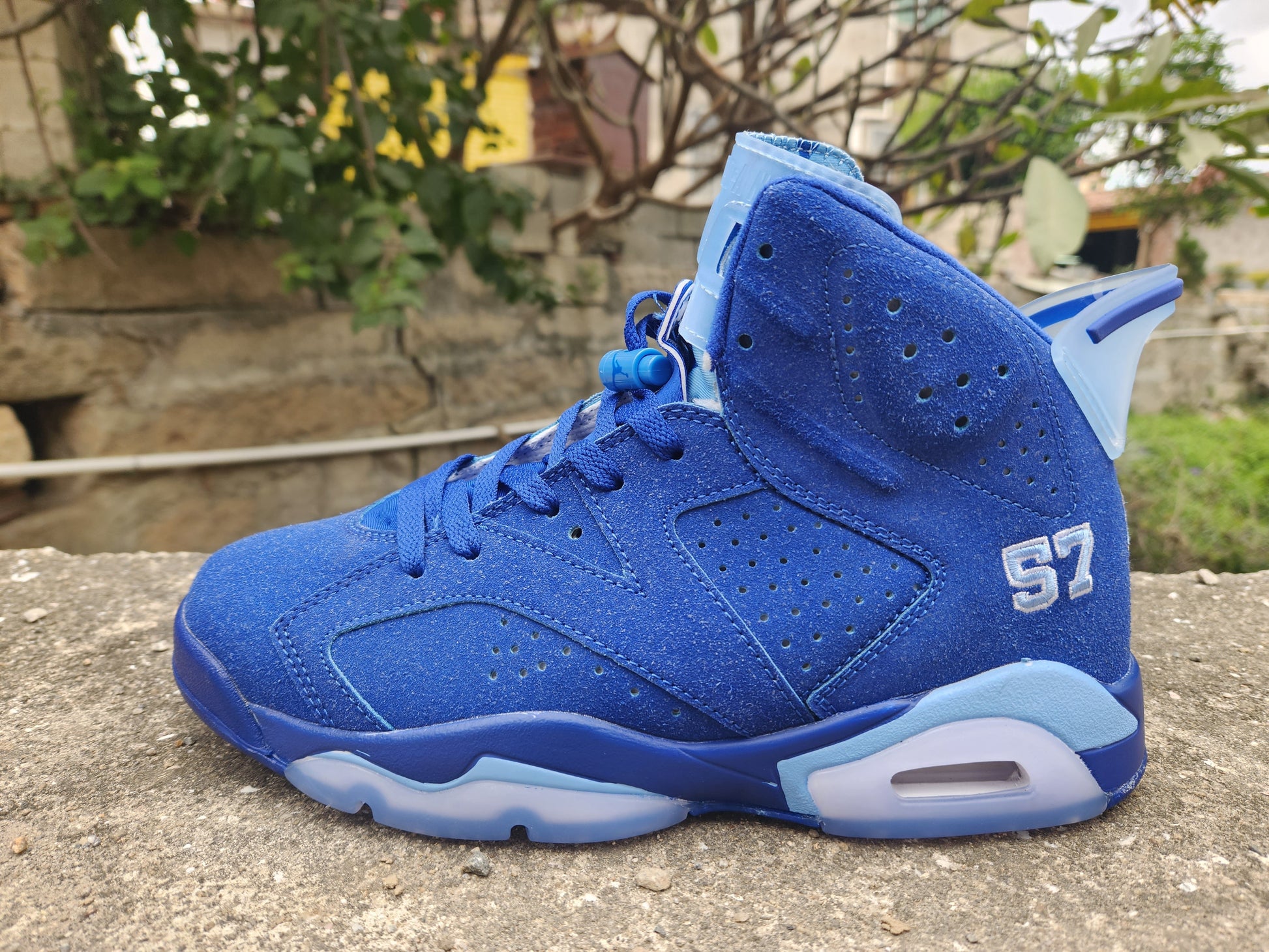Jordan 6 "Jimmy Butler" - Phantom Kicks