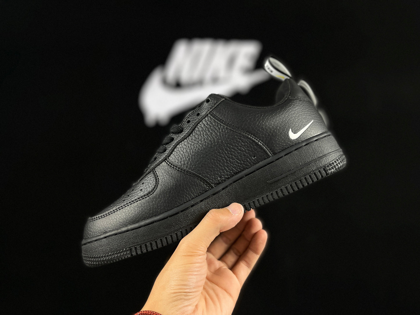NIKE AIR FORCE 1 Low "All Black" - Phantom Kicks