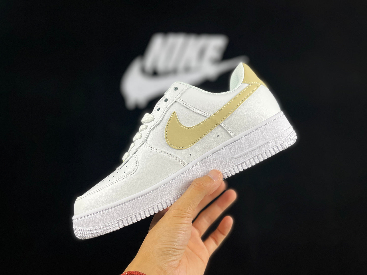 NIKE AIR FORCE 1 "Mini Swoosh White/Yellow" - Phantom Kicks