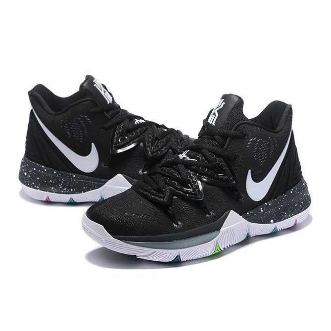 NIKE KYRIE 5 x BLACK MAGIC - Phantom Kicks