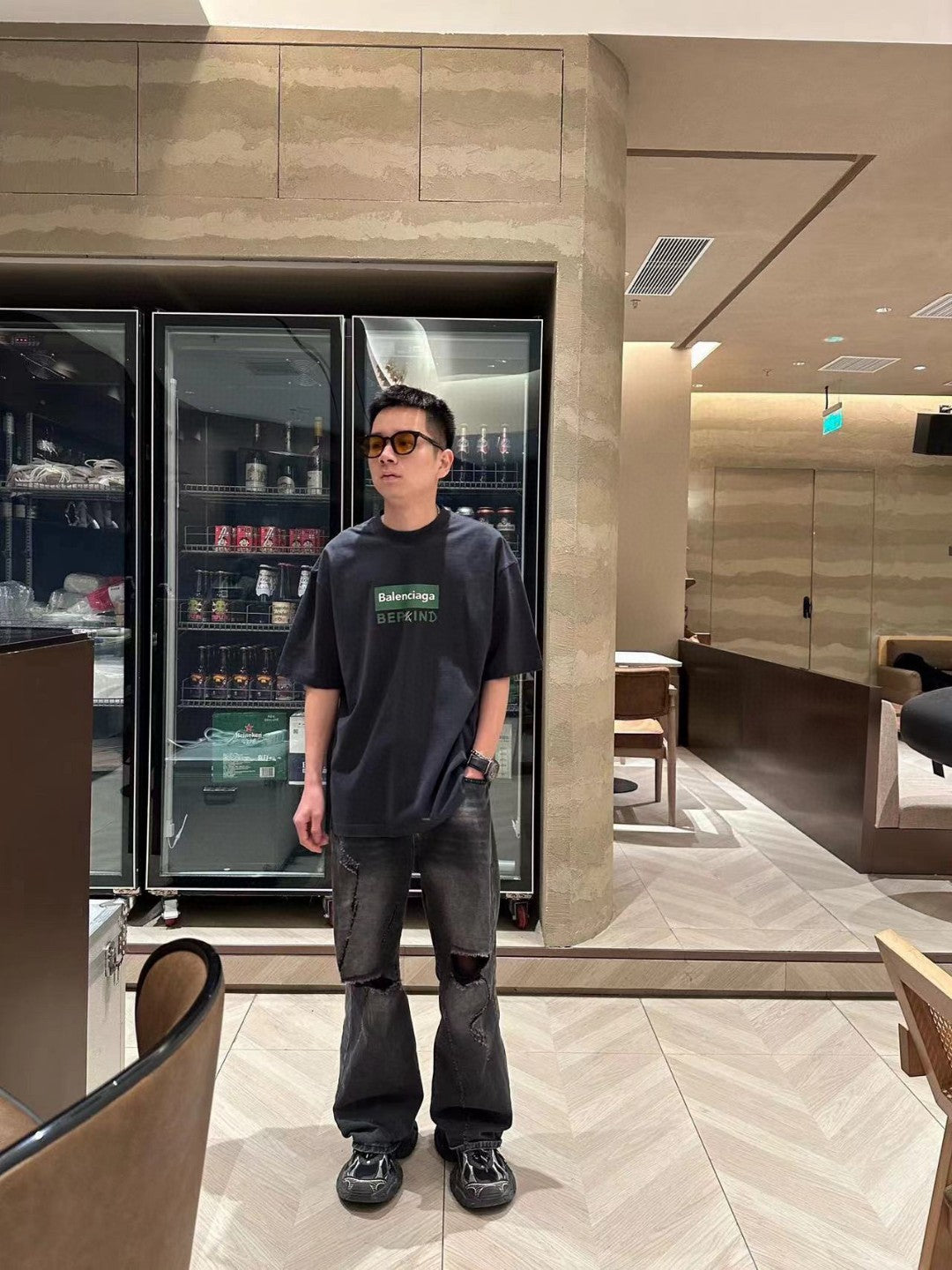 Balenciaga T-Shirt - Berlin Graphic - Phantom Kicks