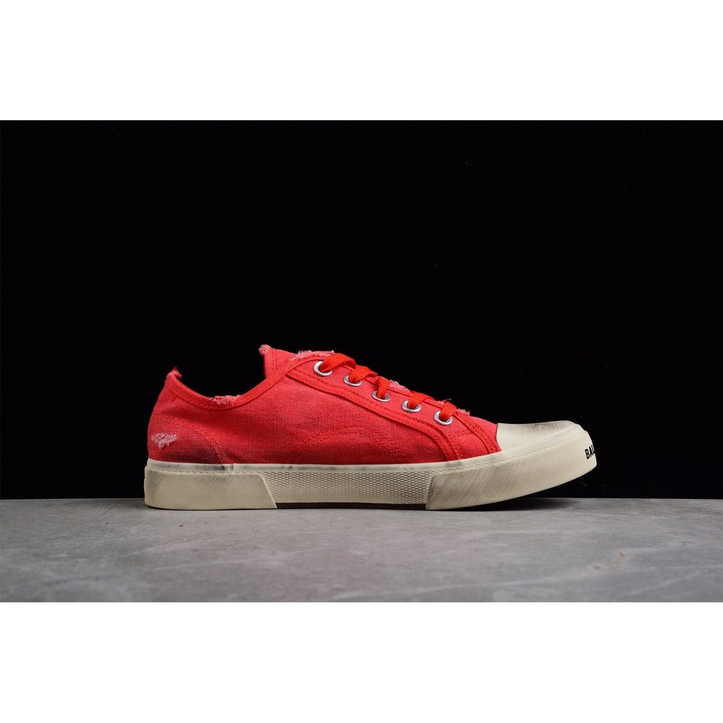 BALENCIAGA PARIS MID VULC DESTR x RED - Phantom Kicks
