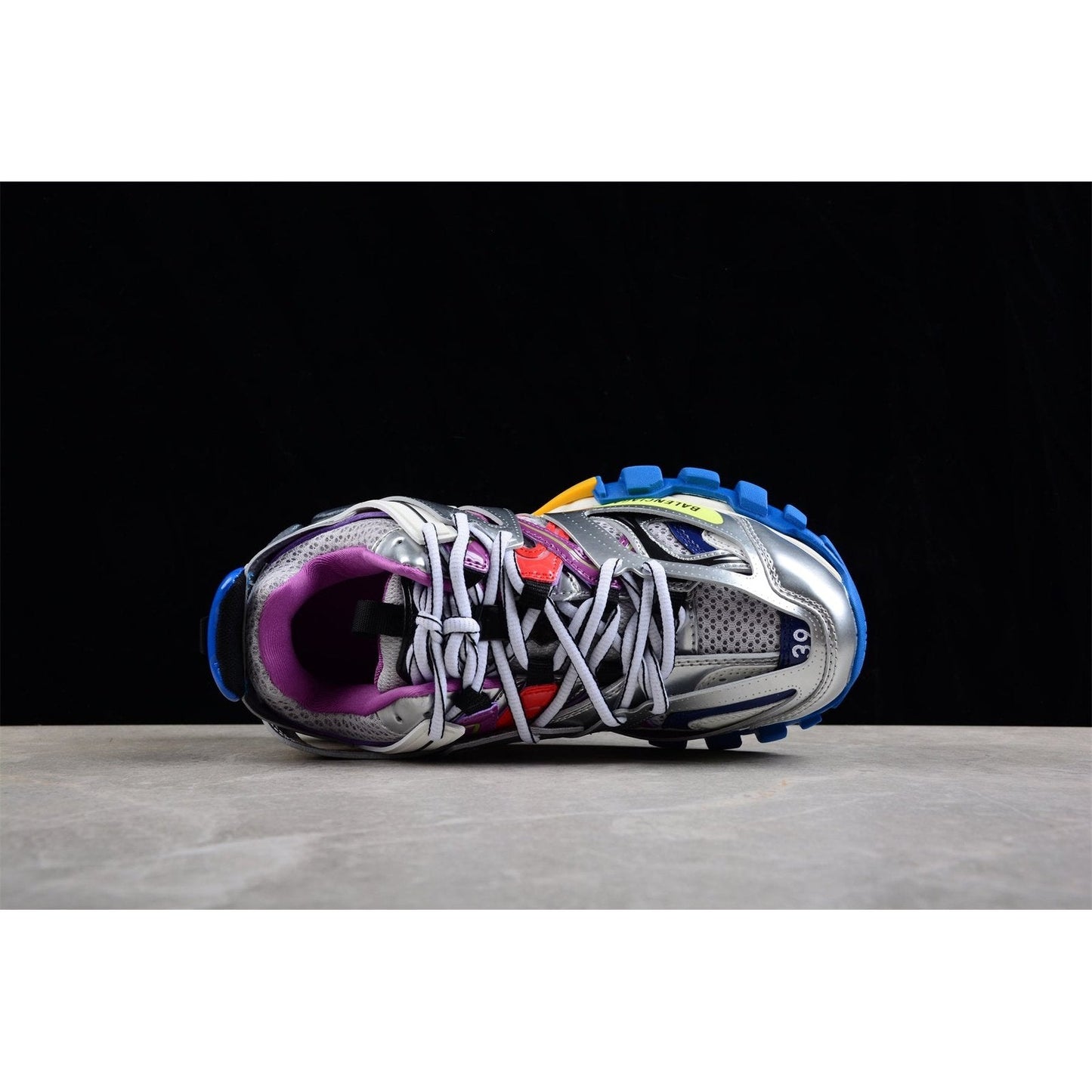 BALENCIAGA TRACK x LEATHER FREE WHITE SILVER MULTI - Phantom Kicks