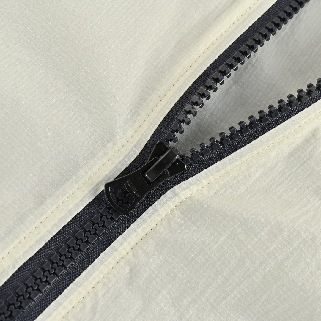 Burberry Lightweight Hooded Jacket - Phantom Kicks