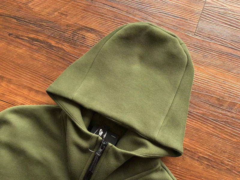 NIKE TECH FLEECE HOODIE x OLIVE GREEN - Phantom Kicks