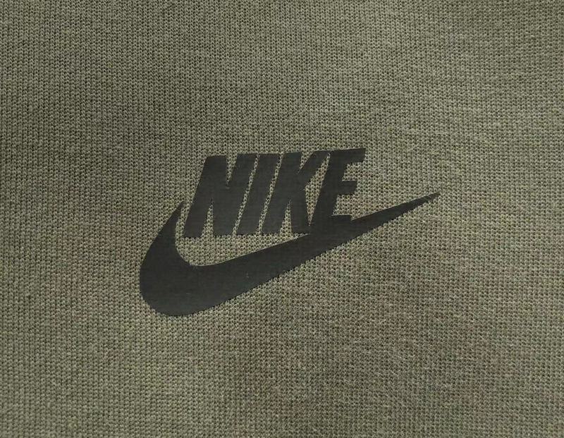 NIKE TECH FLEECE PANTS x ARMY GREEN - Phantom Kicks