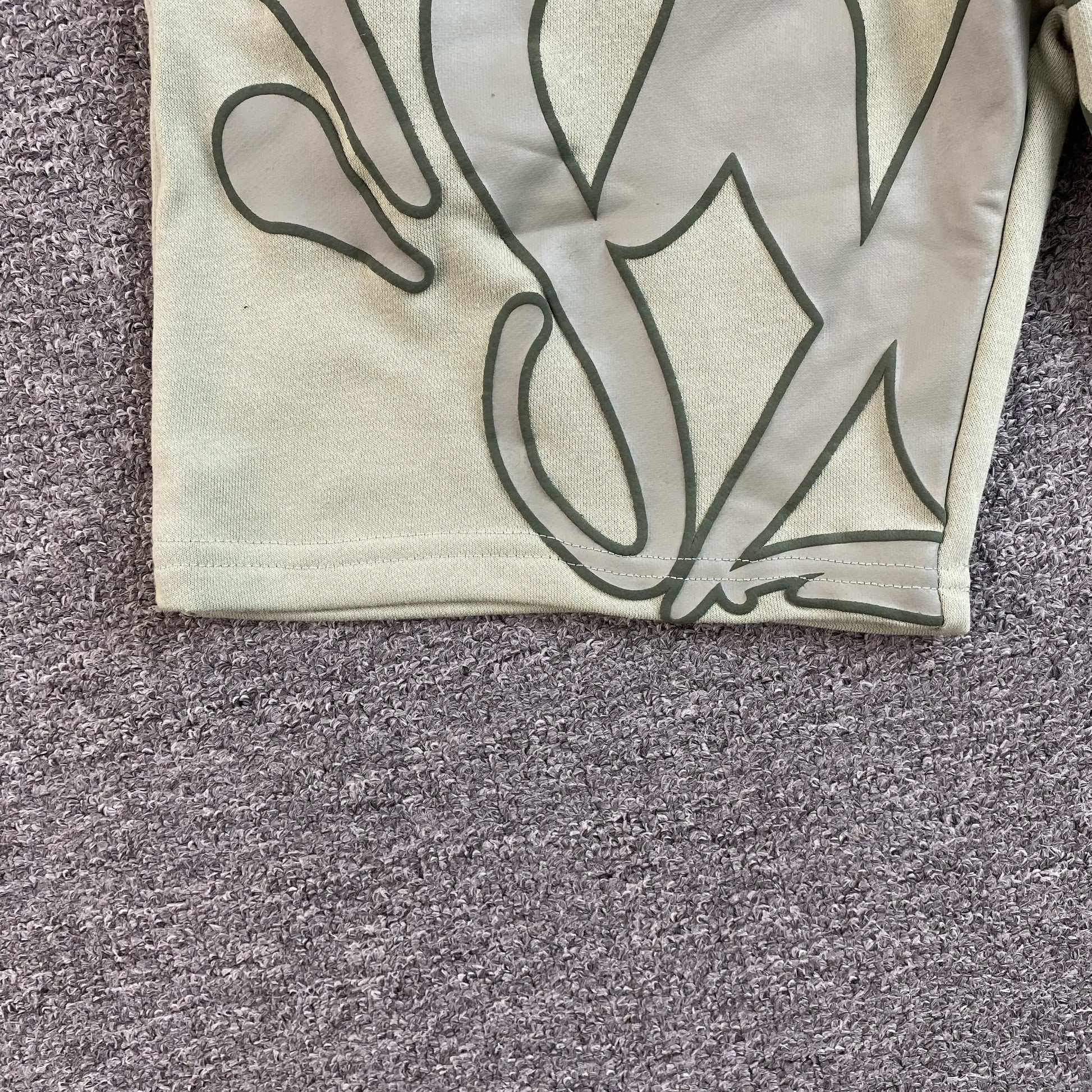 SYNA WORLD SHORTS SAGE - Phantom Kicks