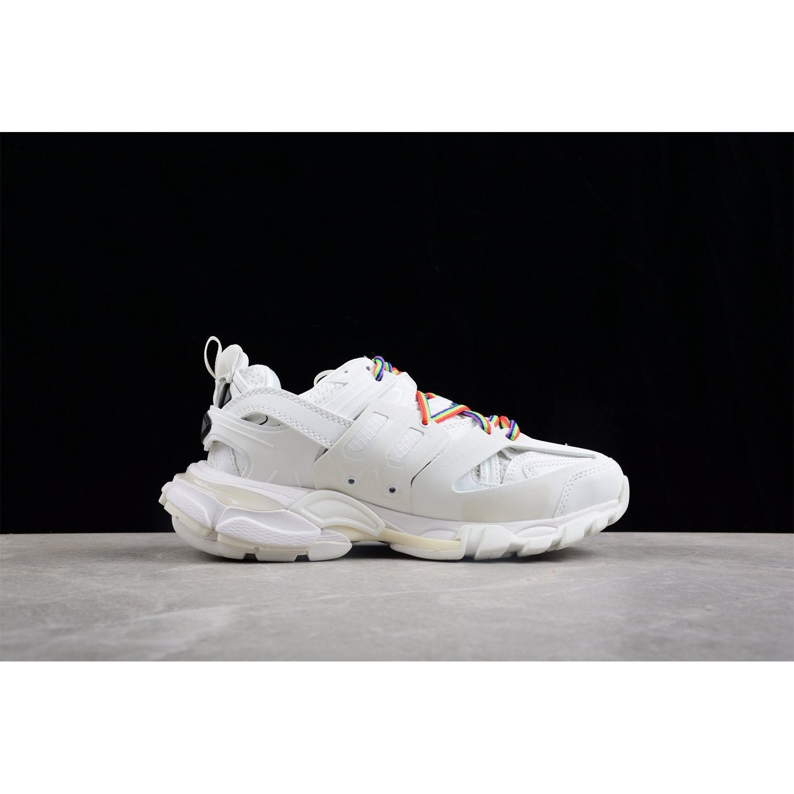 BALENCIAGA TRACK x WHITE WHITE - Phantom Kicks