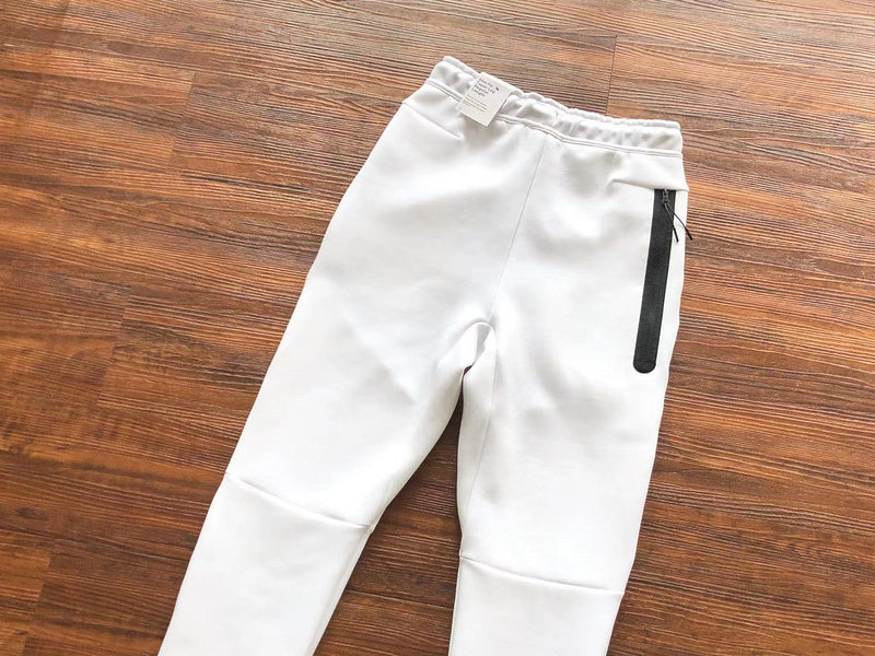 NIKE TECH FLEECE PANTS x WHITE/GREY - Phantom Kicks